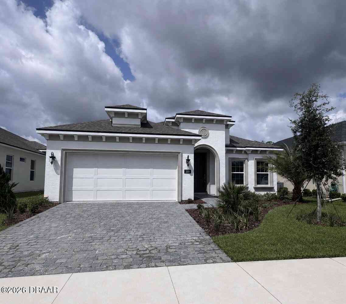 Homes For Sale - 309 Mosaic Boulevard<br/> Daytona Beach, FL 32124