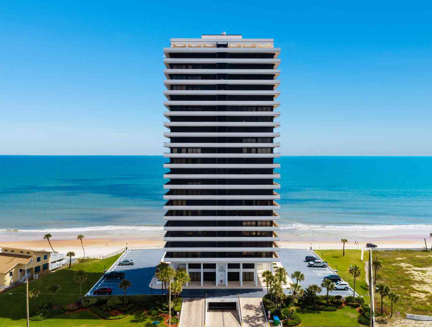 Condo For Sale - 2200 N Atlantic Avenue #1502<br/> Daytona Beach, FL 32118