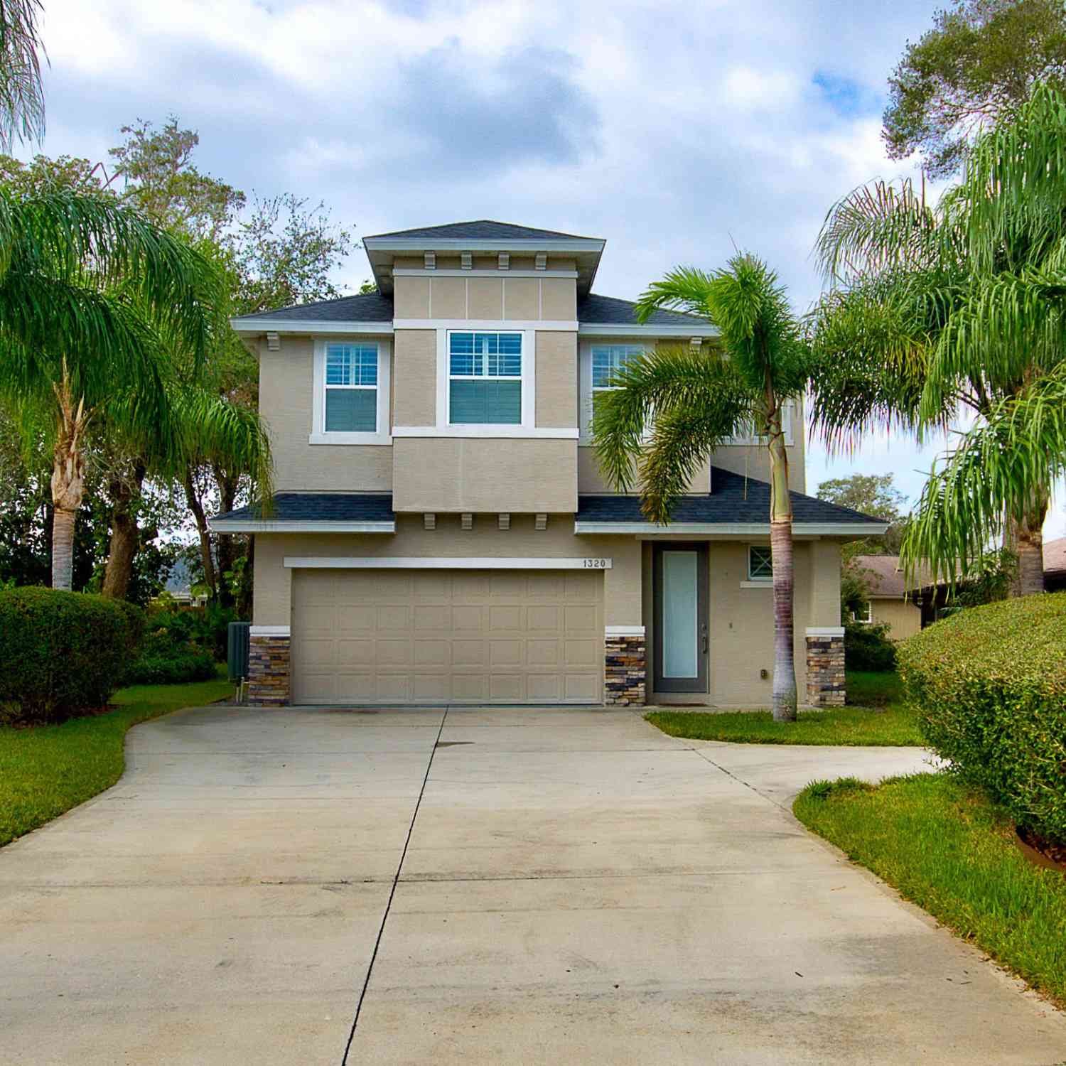 Homes For Rent - 1320 N Beach Street<br/> Ormond Beach, FL 32174