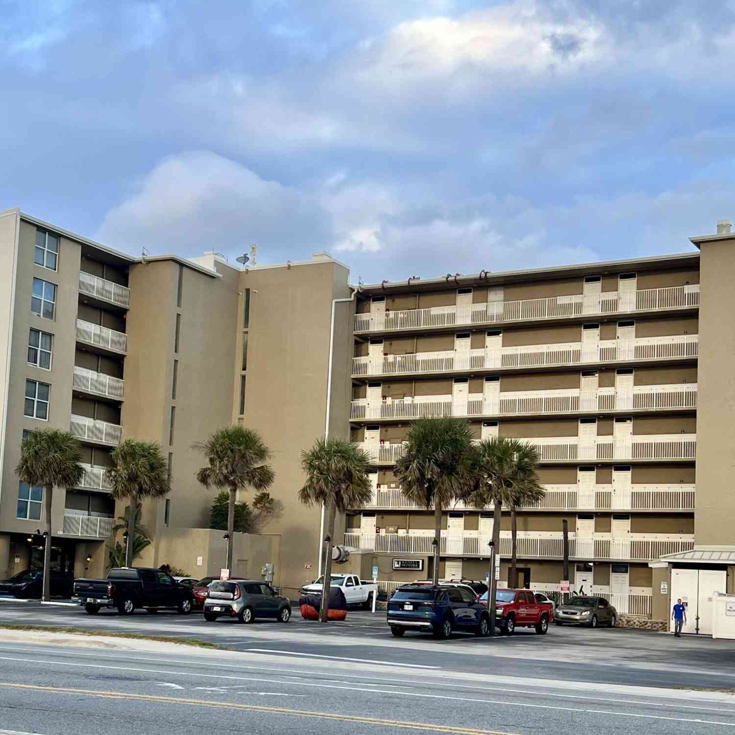 Condo For Sale - 3501 S Atlantic Avenue #603<br/> Volusia County, Daytona Beach, FL 32118