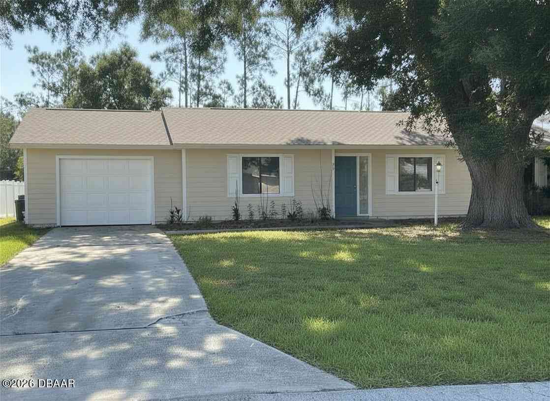 Homes For Sale - 40 Boulder Rock Drive<br/> Flagler County, Palm Coast, FL 32137