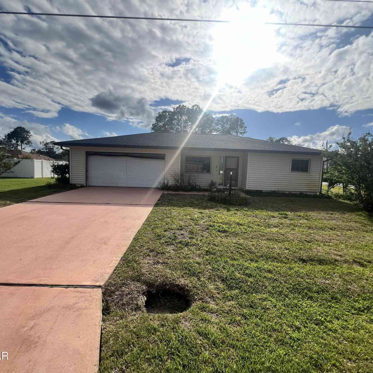 Homes For Sale - 2 Seneca Path<br/> Flagler County, Palm Coast, FL 32164