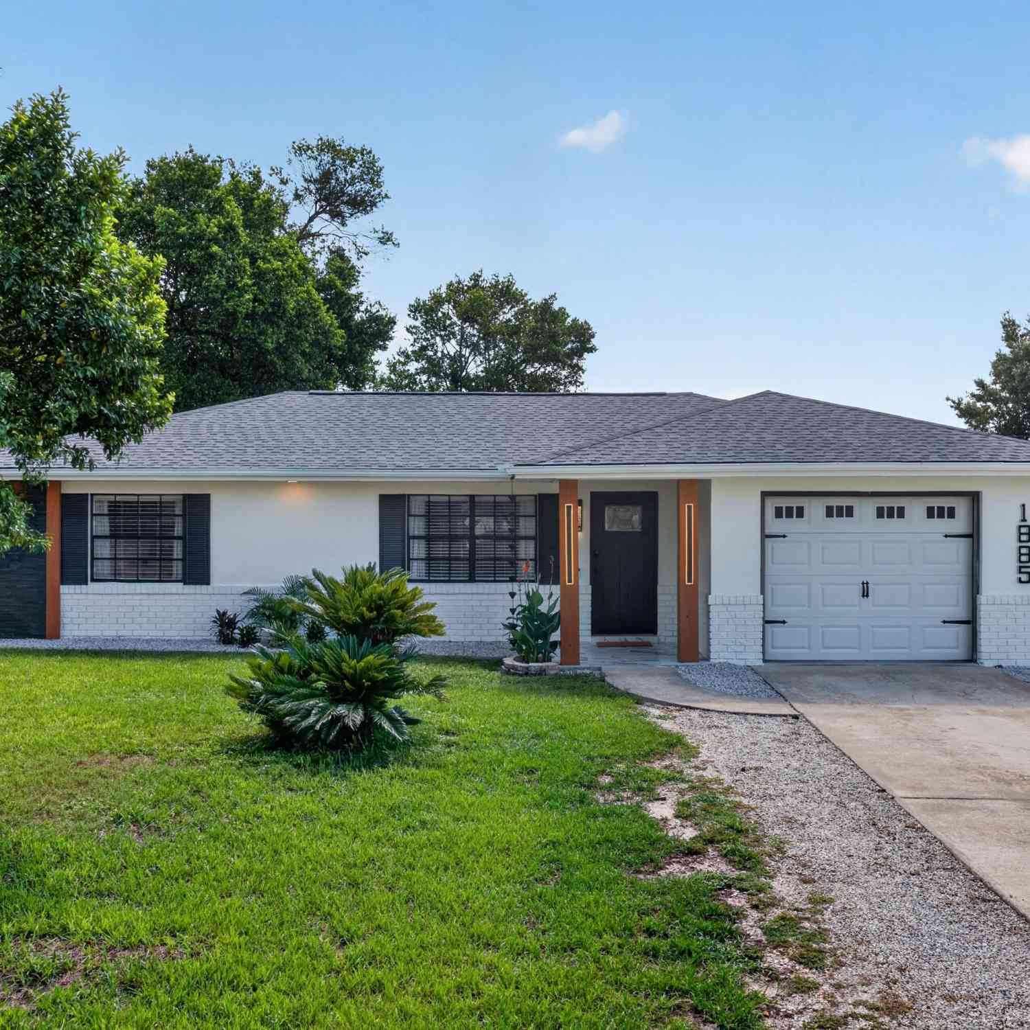 Homes For Sale - 1885 Fayetteville Avenue<br/> Volusia County, Deltona, FL 32725