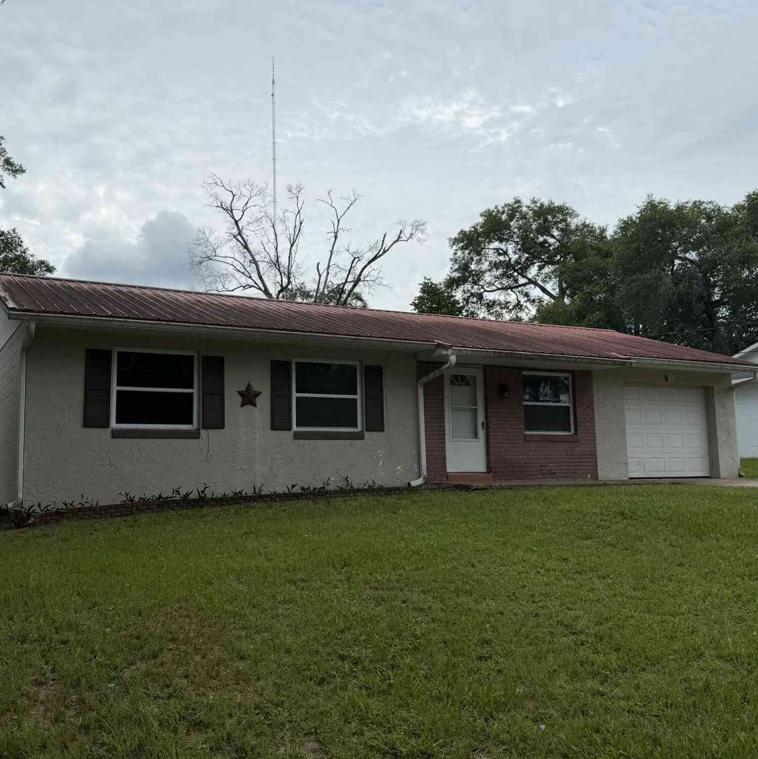 Homes For Sale - 990 Liskeard Avenue<br/> Volusia County, Orange City, FL 32763