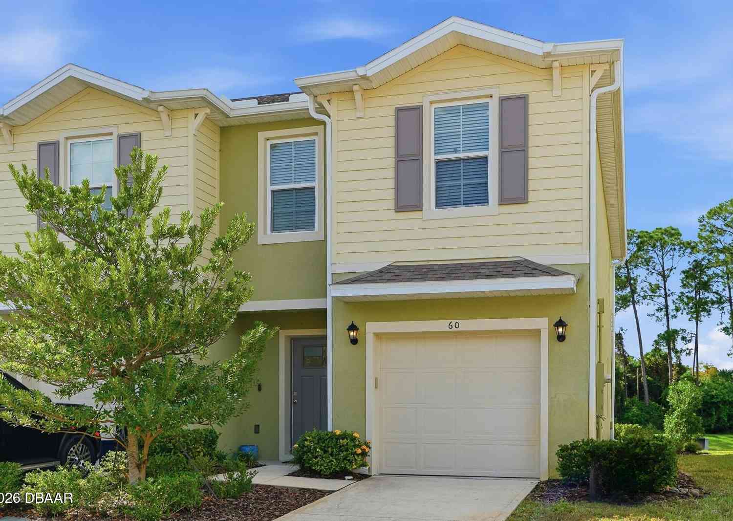 Homes For Sale - 60 Bella Lago Circle<br/> Volusia County, Port Orange, FL 32129