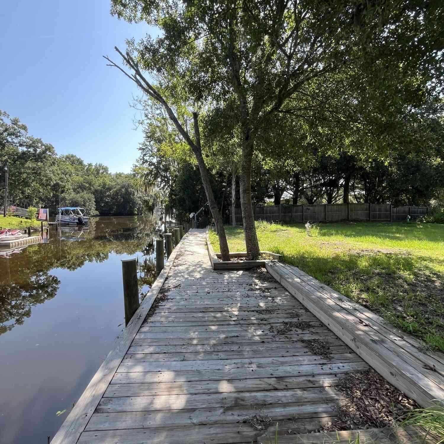 Vacant Land For Sale - 280 Harbor Drive<br/> Putnam County, Palatka, FL 32177