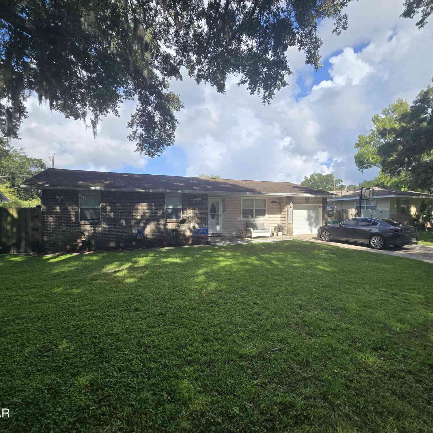 Homes For Sale - 340 S Center Street<br/> Volusia County, Ormond Beach, FL 32174