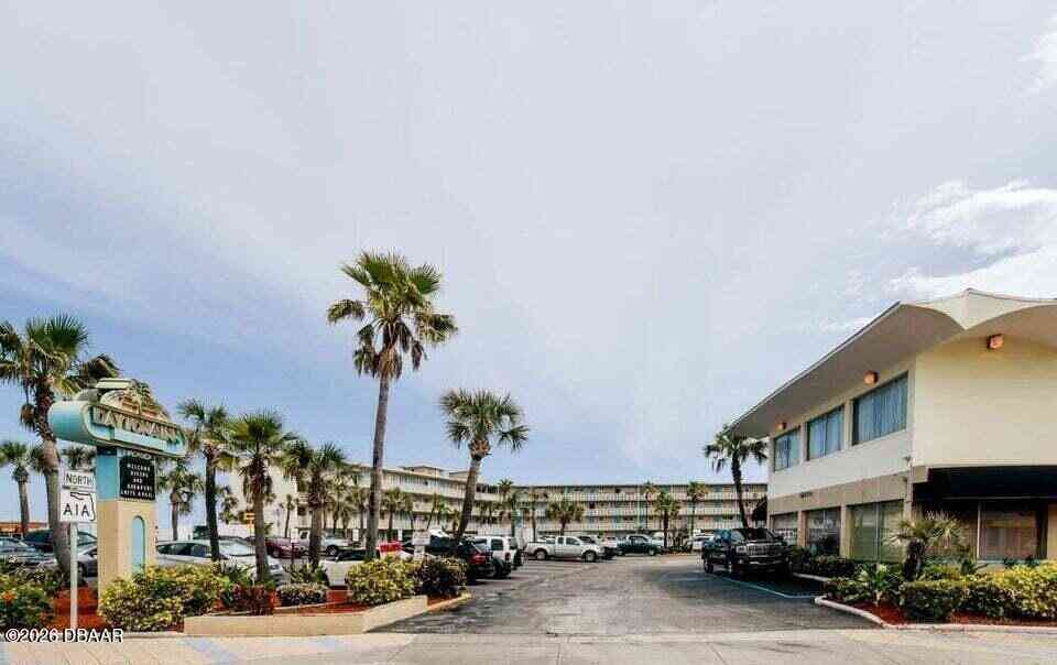 Condo For Sale - 219 S Atlantic Avenue #403<br/> Daytona Beach, FL 32118