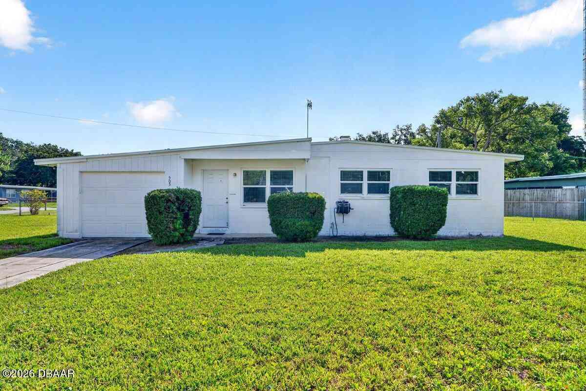 Homes For Sale - 505 Card Avenue<br/> Holly Hill, FL 32117