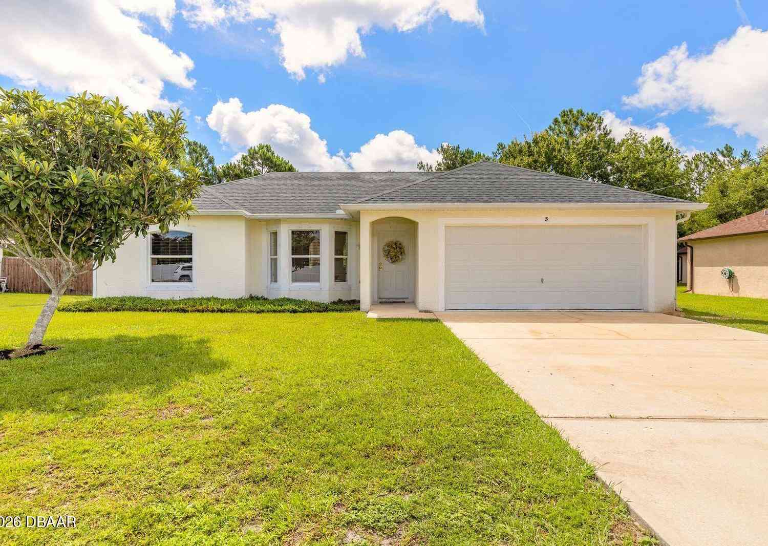 Homes For Sale - 18 Lee Drive<br/> Flagler County, Palm Coast, FL 32137