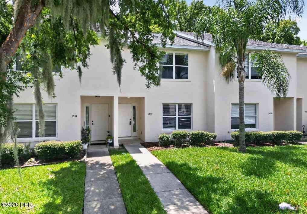 Townhouse For Sale - 1502 Deer Springs Road<br/> Port Orange, FL 32129