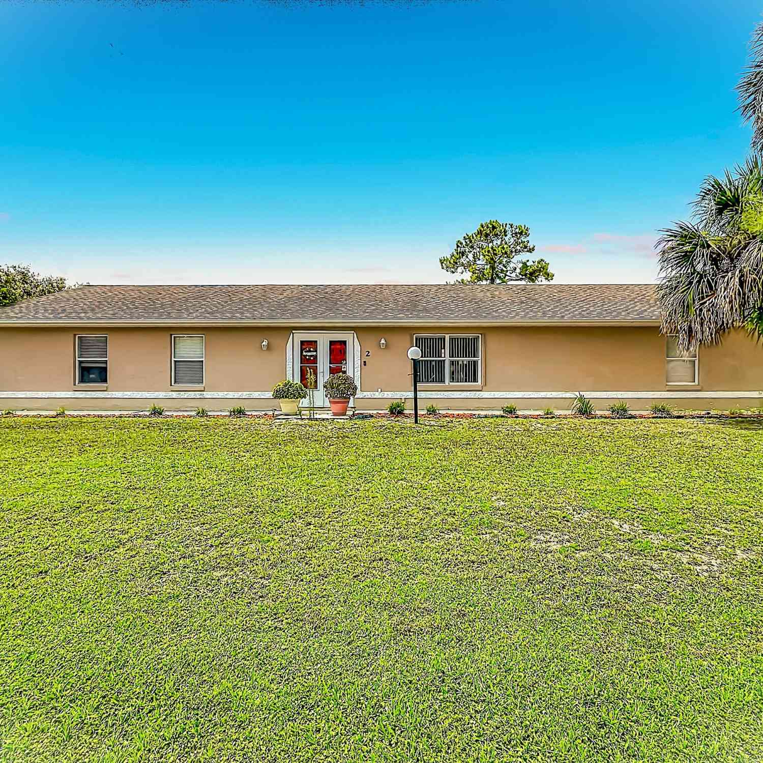 Homes For Sale - 2 Radford Lane<br/> Flagler County, Palm Coast, FL 32164