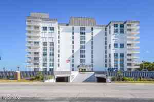 Condo For Sale - 1575 Ocean Shore Boulevard #304<br/> Ormond Beach, FL 32176