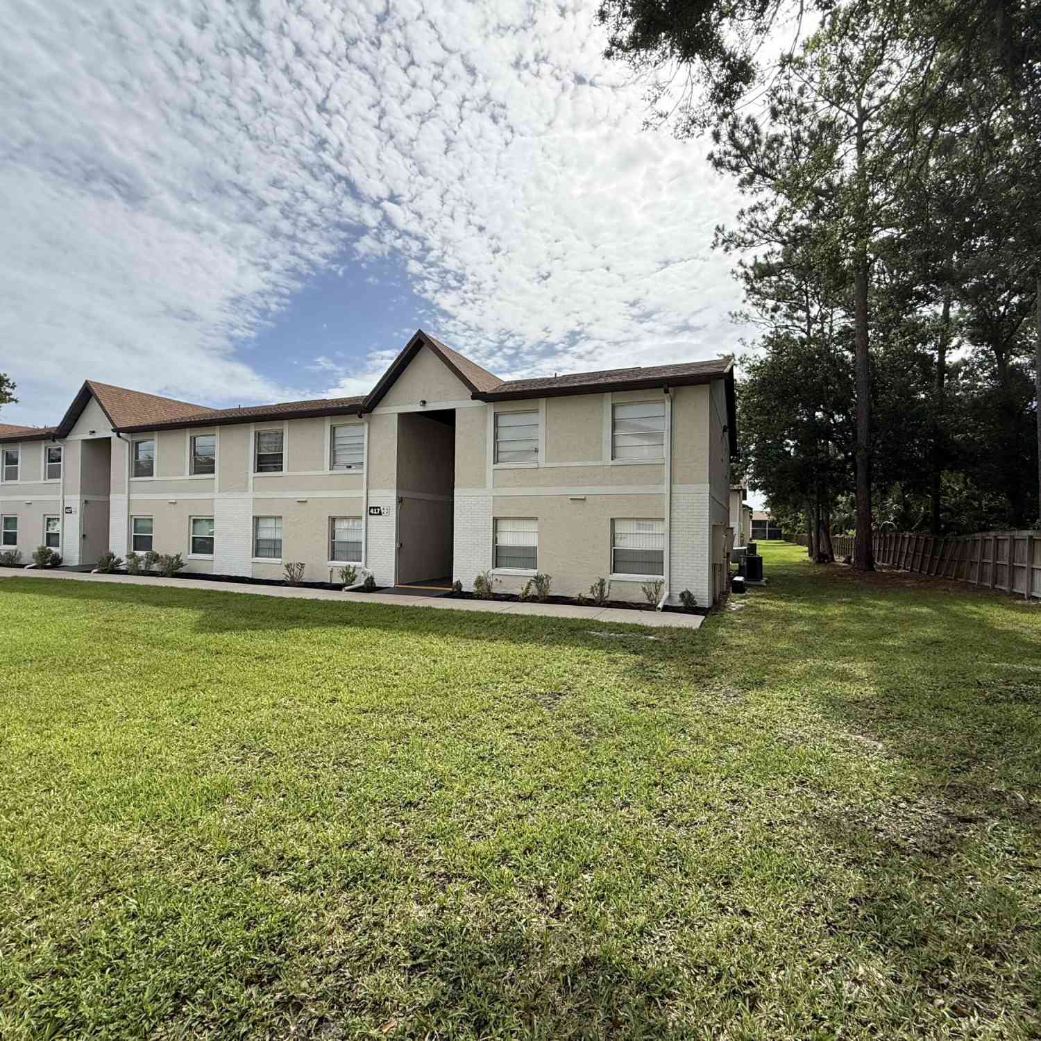 Condo For Sale - 417 Banana Cay Drive #F<br/> Volusia County, South Daytona, FL 32119