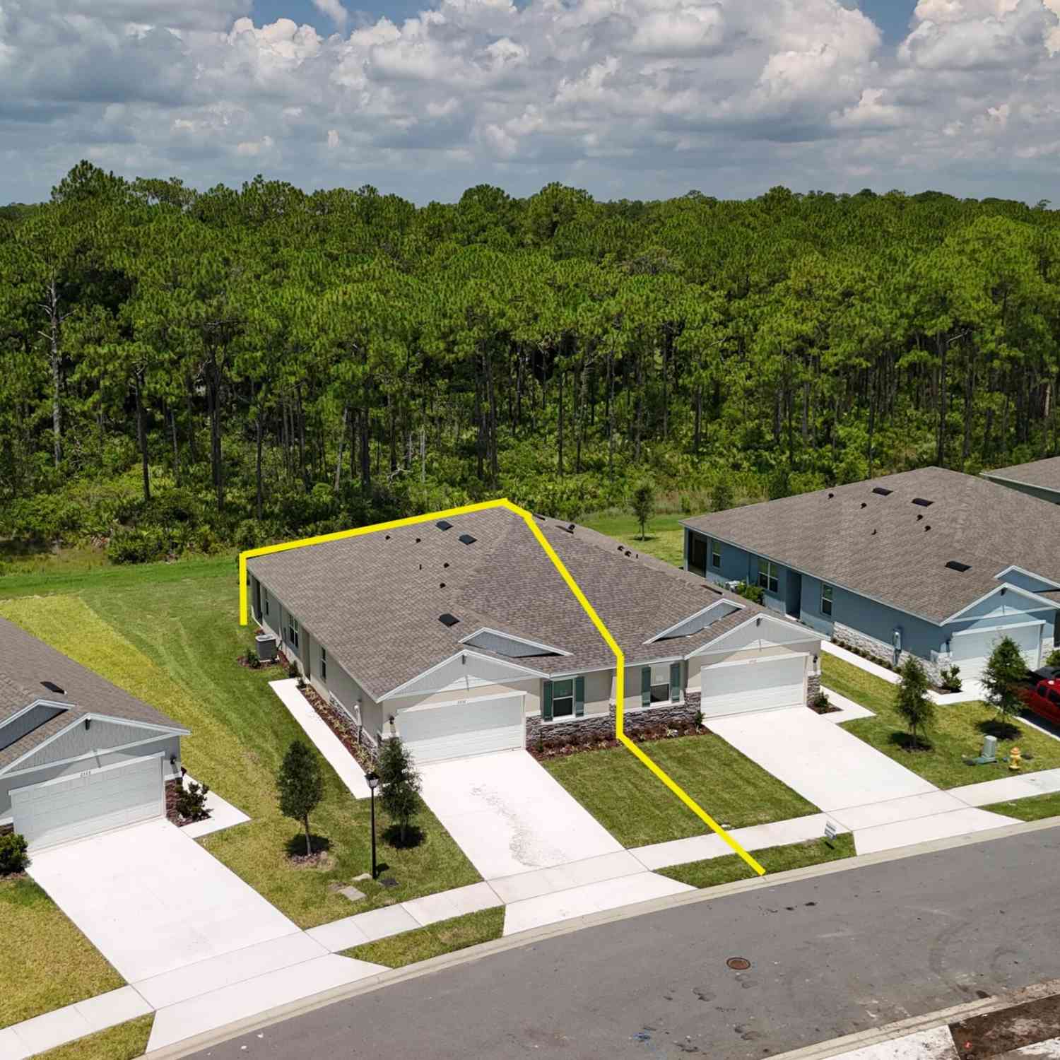 Multifamily For Rent - 2532 Kinsale Lane<br/> Volusia County, Ormond Beach, FL 32174