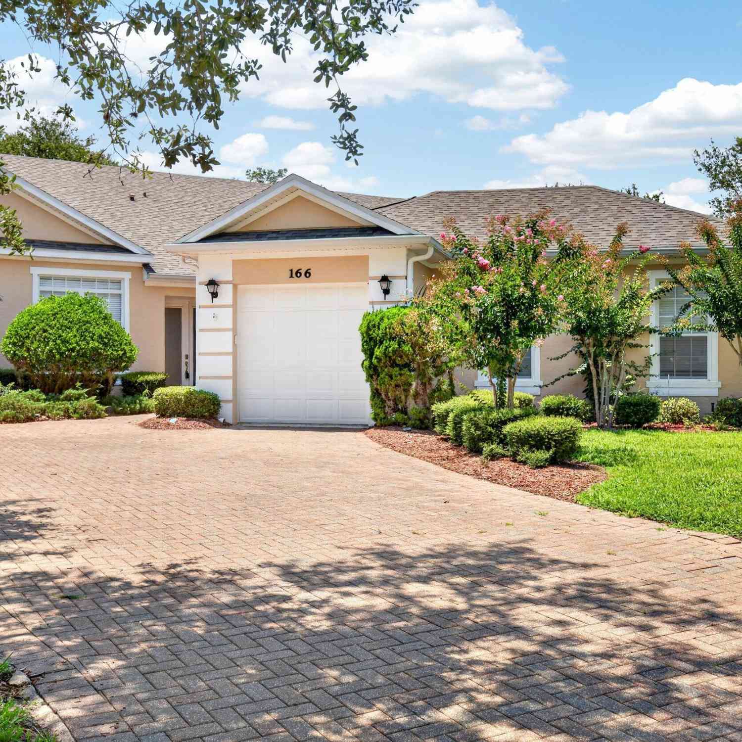 Homes For Rent - 166 Sedona Circle<br/> Daytona Beach, FL 32124