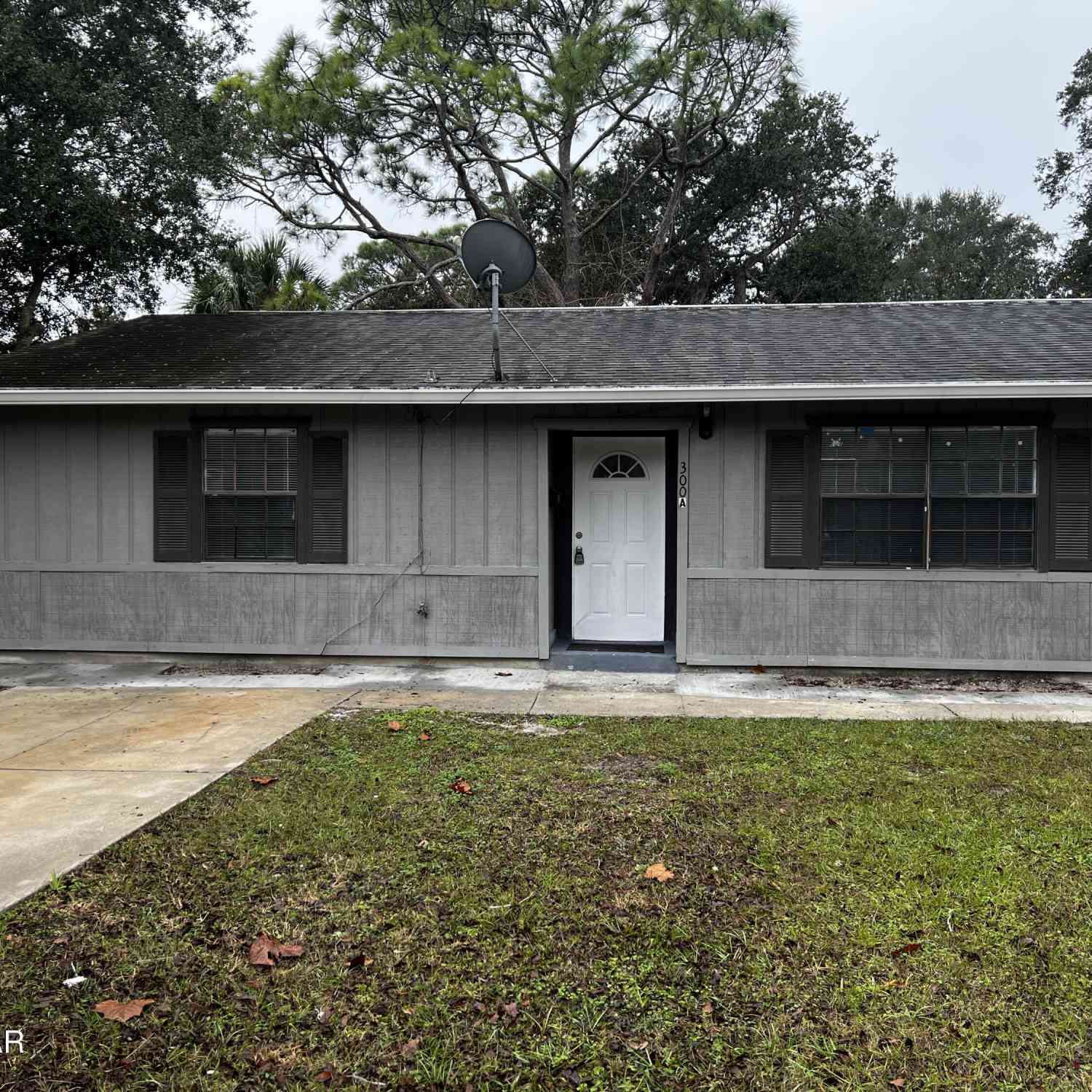 Multifamily For Rent - 300 Hopkins Avenue #B<br/> Volusia County, Holly Hill, FL 32117