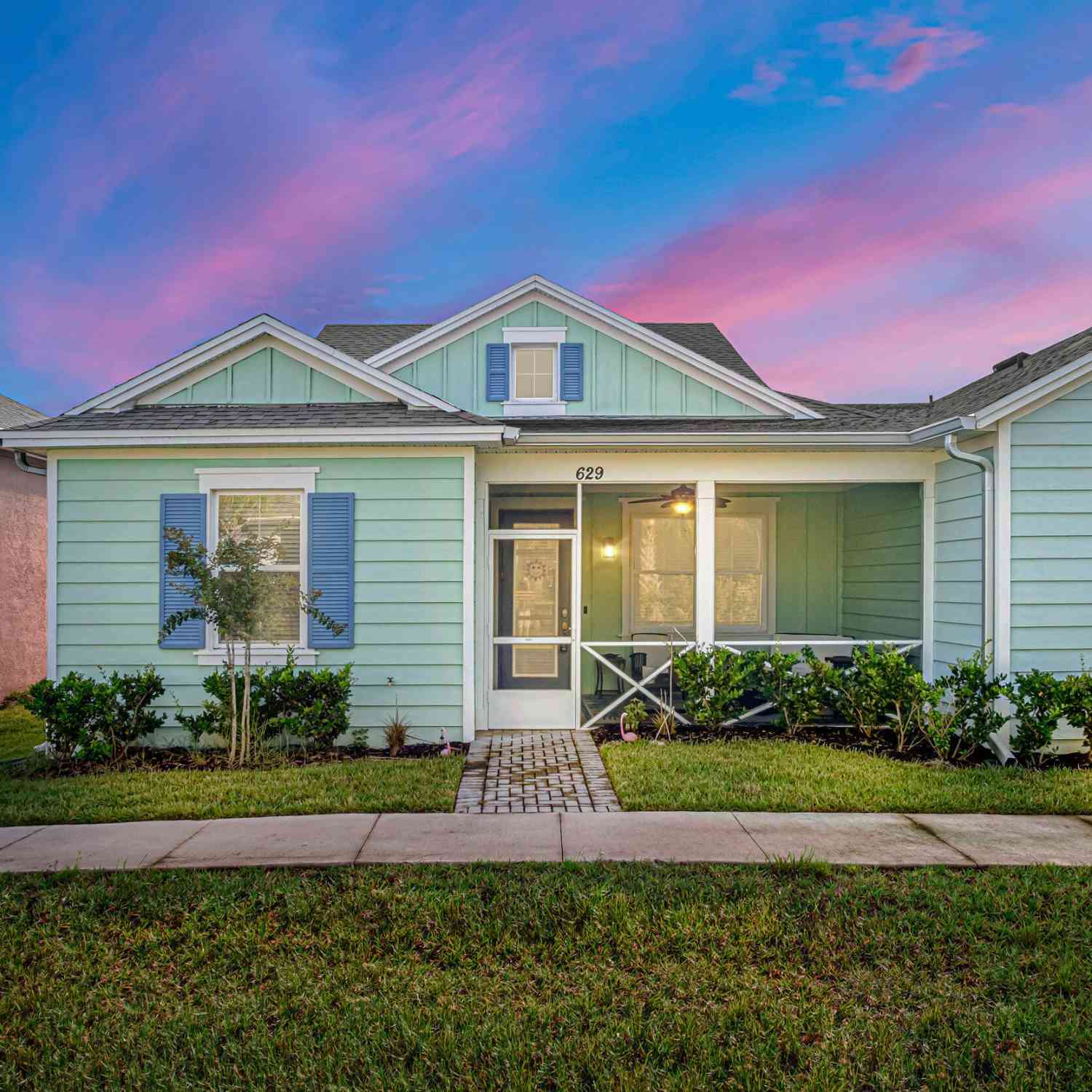 Homes For Sale - 629 Margaritaville Avenue<br/> Daytona Beach, FL 32124