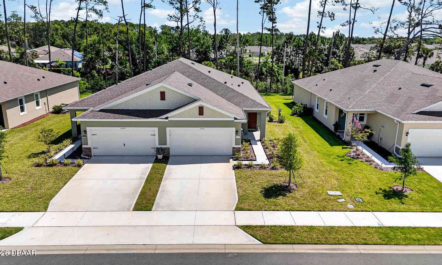 Homes For Sale - 2708 Kinsale Lane<br/> Ormond Beach, FL 32174