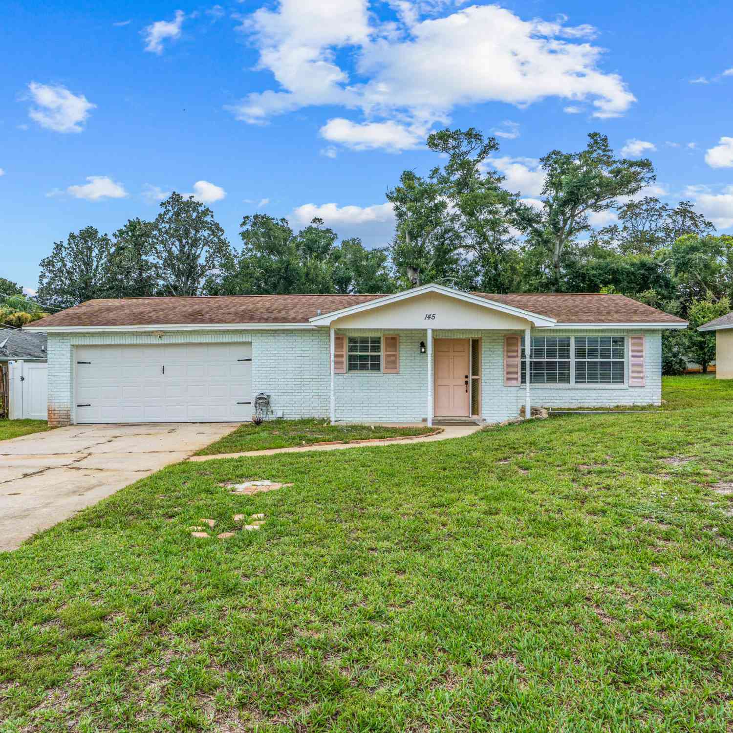 Homes For Sale - 145 Hernandez Avenue<br/> Ormond Beach, FL 32174