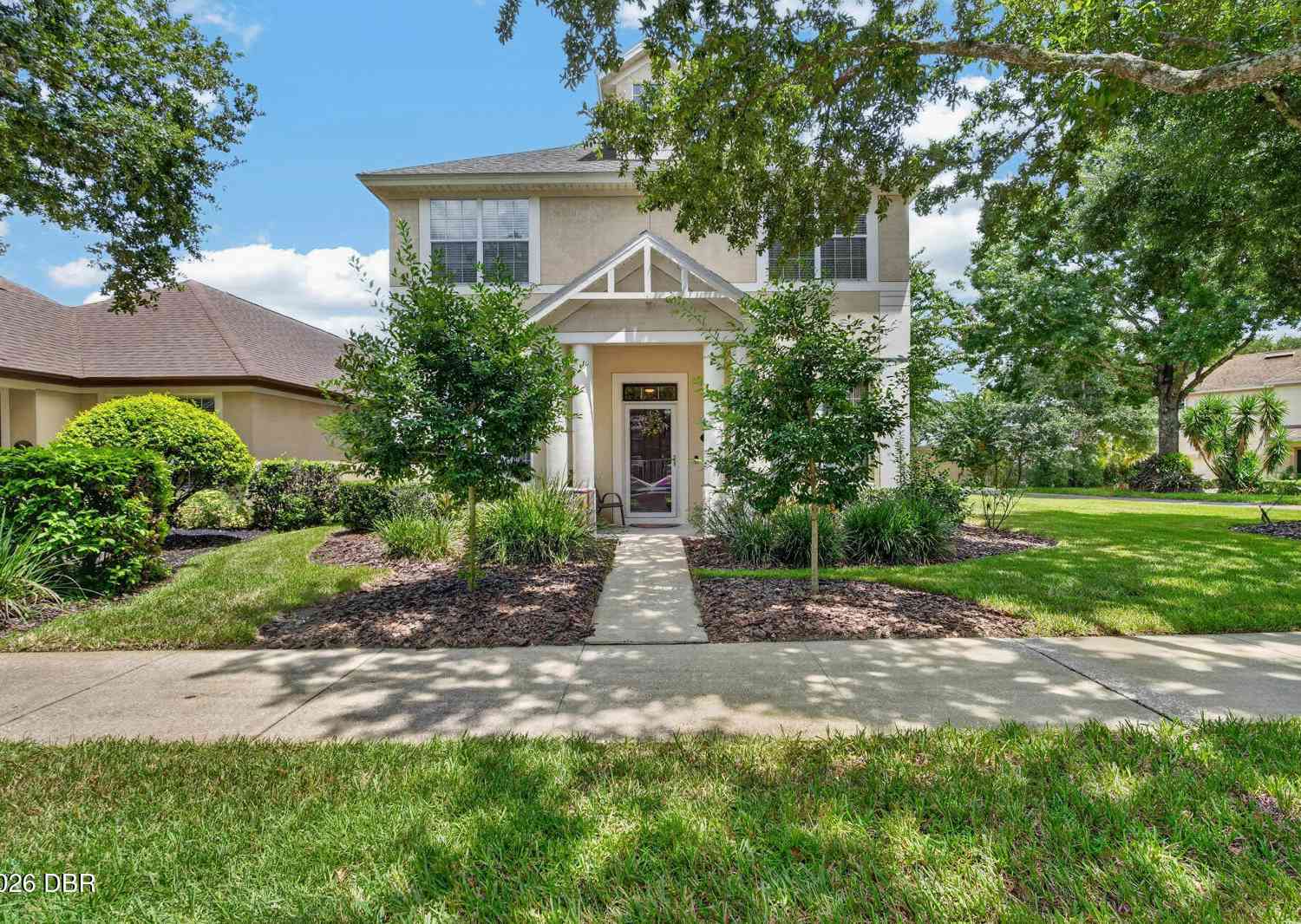 Homes For Sale - 239 W Tarrington Drive<br/> DeLand, FL 32724