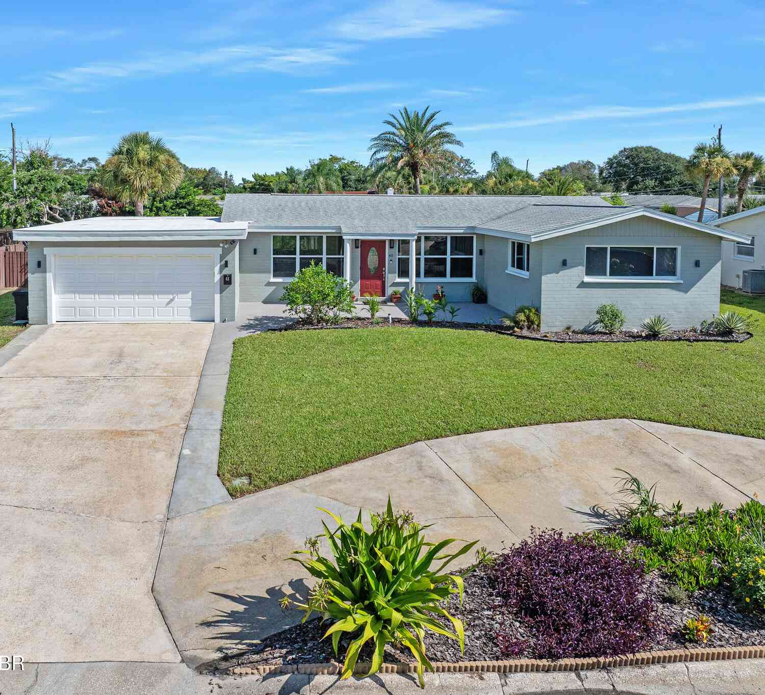 Homes For Sale - 45 Loyola Drive<br/> Ormond Beach, FL 32176