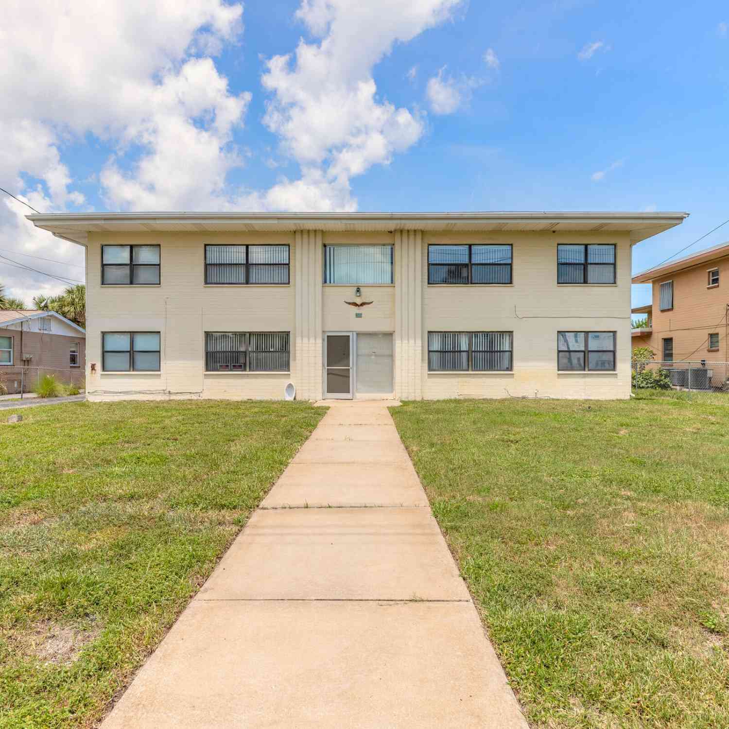 Multifamily For Rent - 407 University Boulevard #2<br/> Daytona Beach, FL 32118