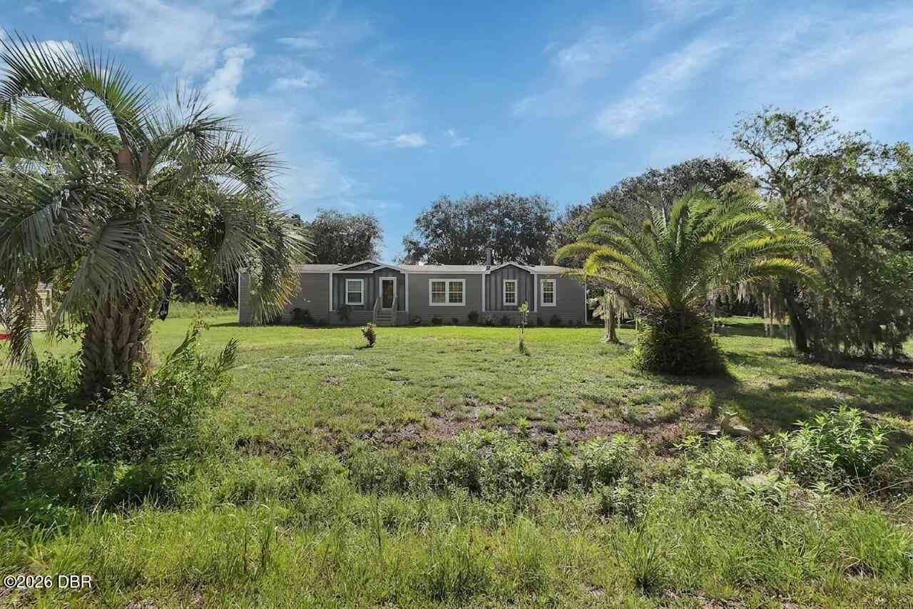 Mobile Home For Sale - 369 Garden Lane<br/> Bunnell, FL 32110