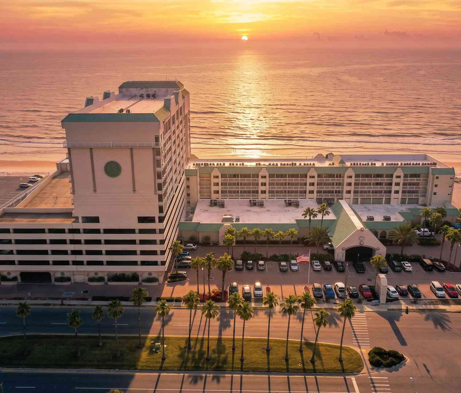 Condo For Sale - 2700 N Atlantic Avenue #1020<br/> Daytona Beach, FL 32118
