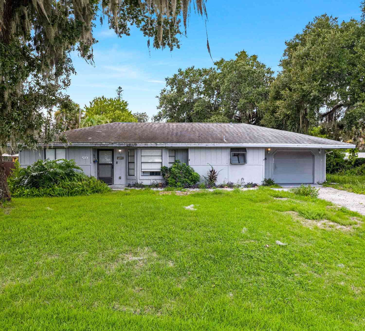 Homes For Sale - 2518 Needle Palm Drive<br/> Edgewater, FL 32141