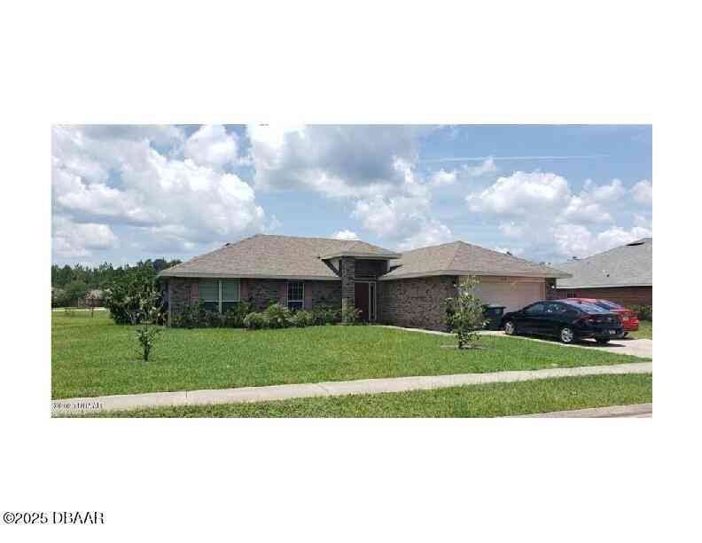 Homes For Rent - 312 Bayberry Lakes Boulevard<br/> Volusia County, Daytona Beach, FL 32124