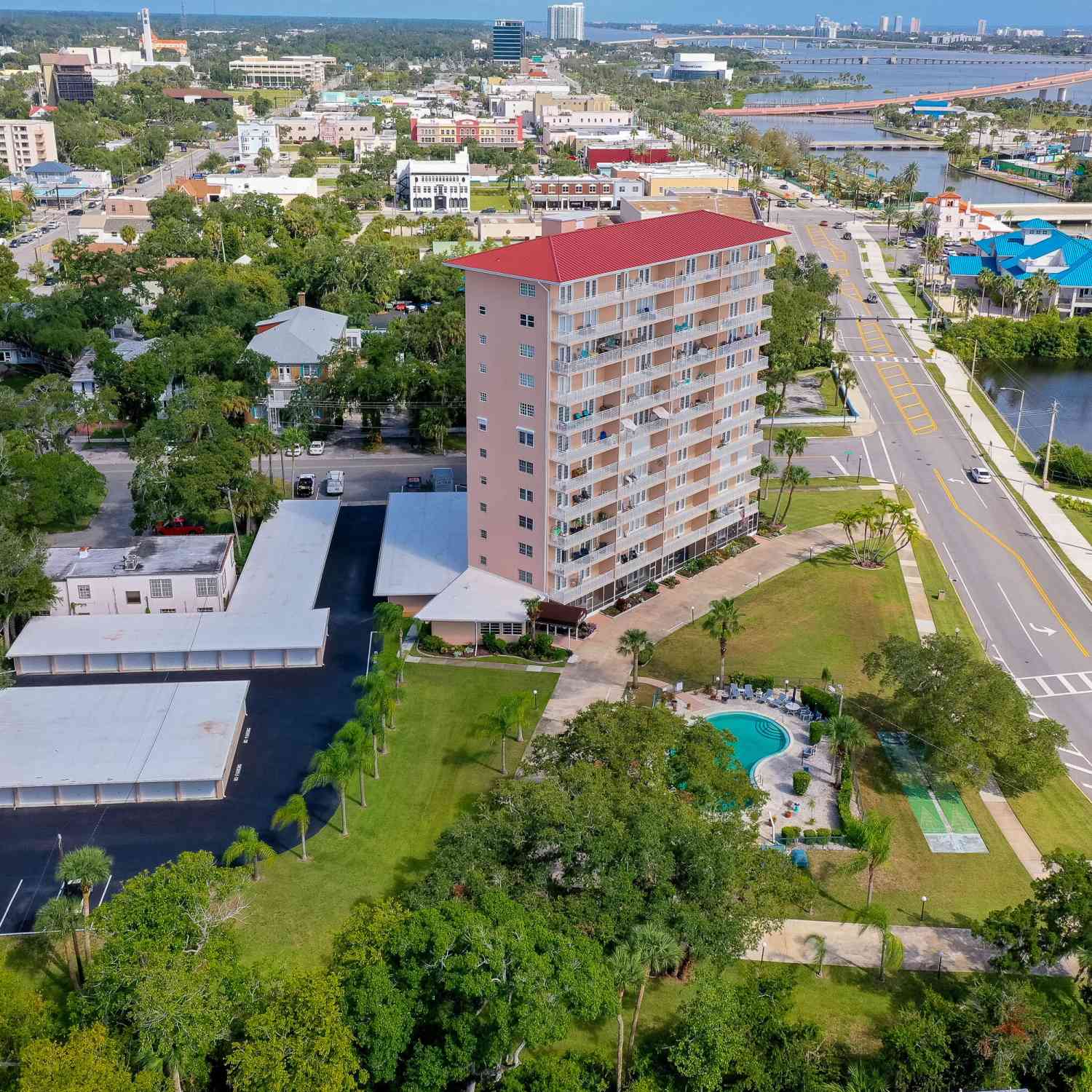 Condo For Sale - 404 S Beach Street #140<br/> Volusia County, Daytona Beach, FL 32114