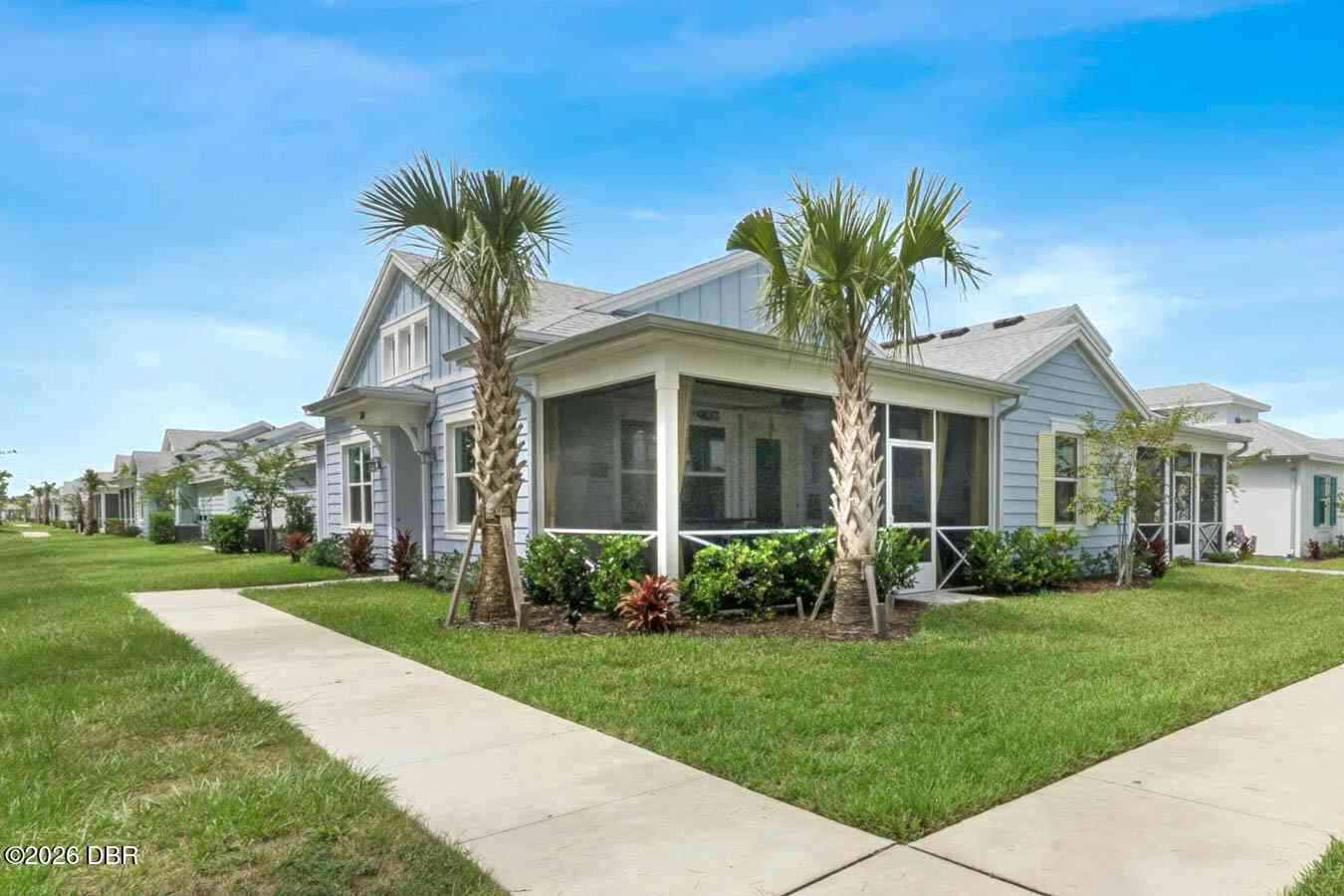 Homes For Sale - 384 Gypsy Palace Lane<br/> Daytona Beach, FL 32124