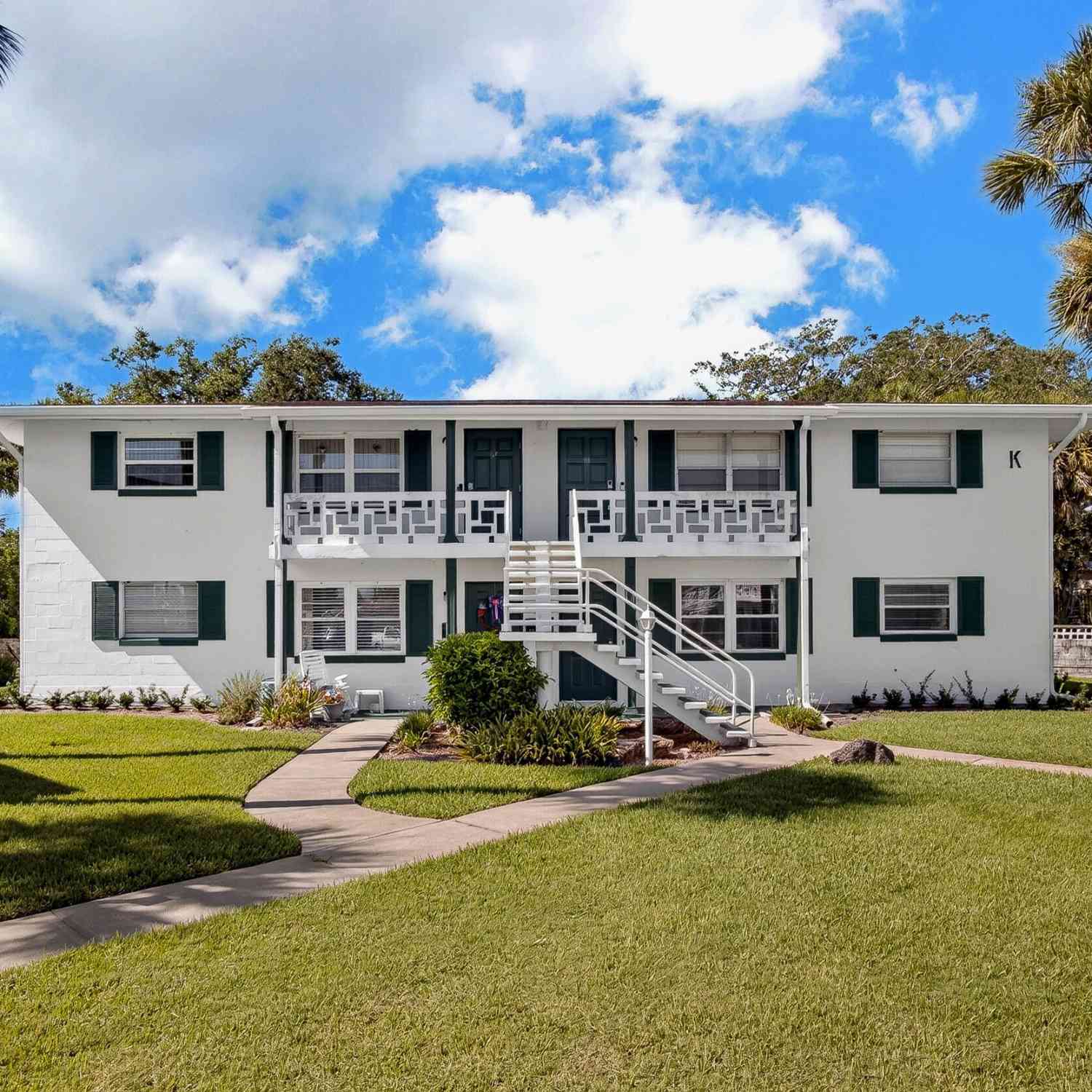 Condo For Sale - 1800 S Palmetto Avenue #1090<br/> Volusia County, South Daytona, FL 32119