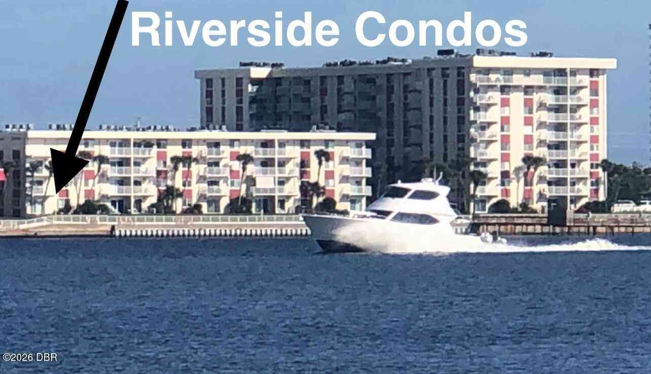 Condo For Sale - 2711 N Halifax Avenue #267<br/> Volusia County, Daytona Beach, FL 32118