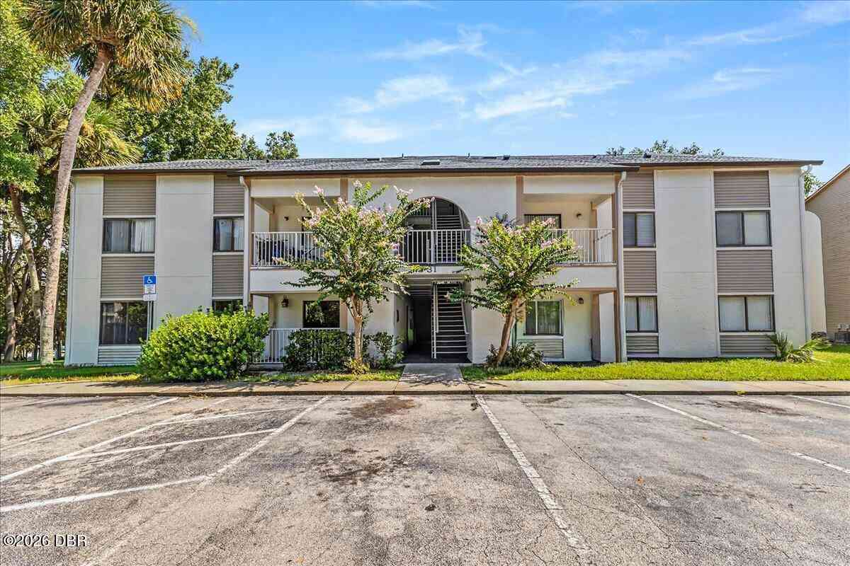 Condo For Sale - 3107 Oak Trail Run #31 UNIT 7<br/> Volusia County, Port Orange, FL 32127