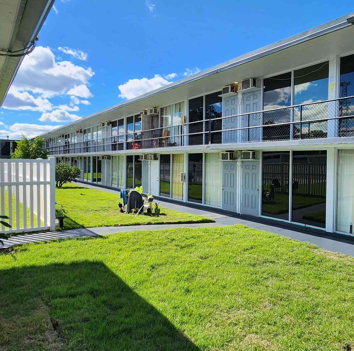 Condo For Sale - 1202 Ridgewood Avenue #225<br/> Holly Hill, FL 32117