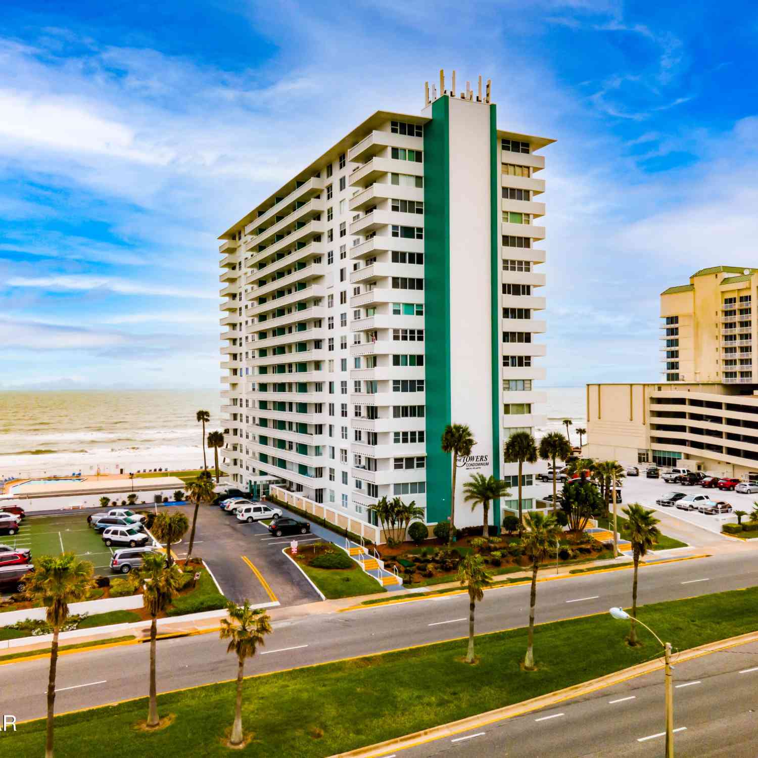 Condo For Sale - 2800 N Atlantic Avenue #801<br/> Volusia County, Daytona Beach, FL 32118