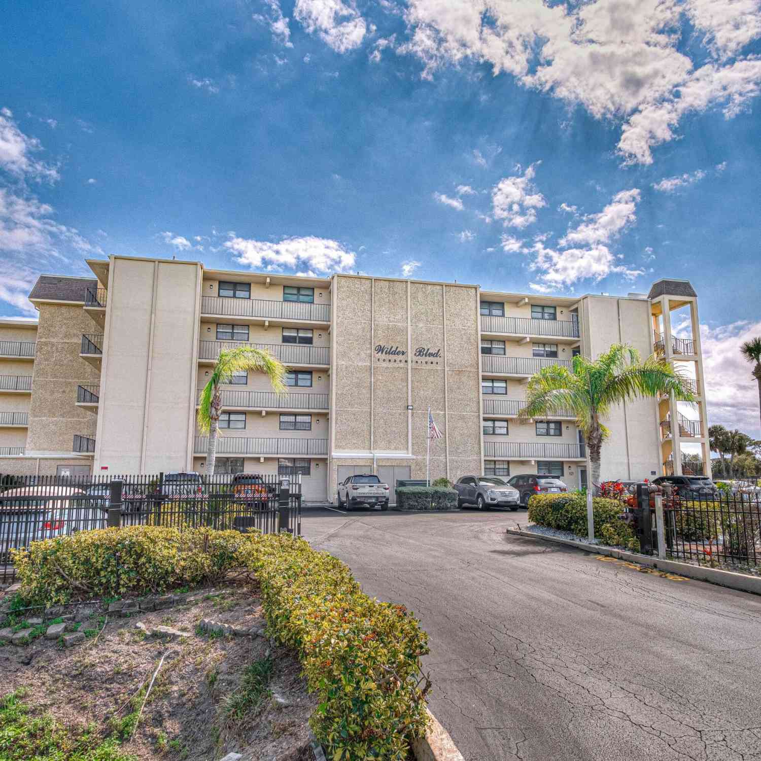 Condo For Sale - 325 Wilder Boulevard #A404<br/> Daytona Beach, FL 32114