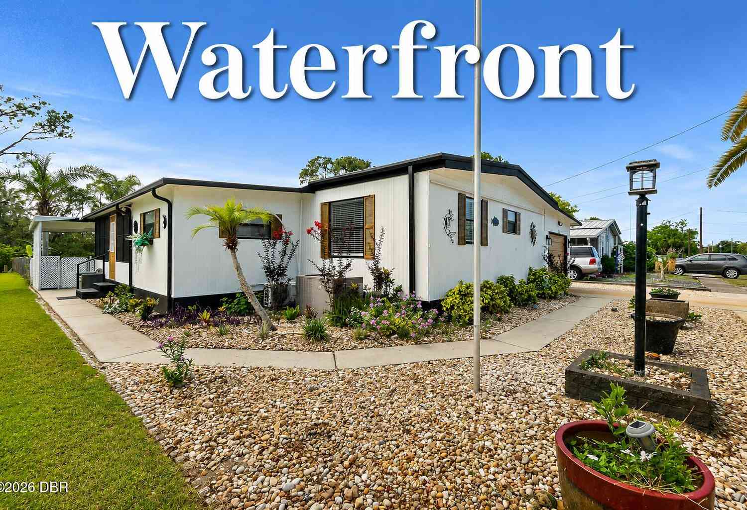 Mobile Home For Sale - 5660 Wood Street<br/> Volusia County, Port Orange, FL 32127