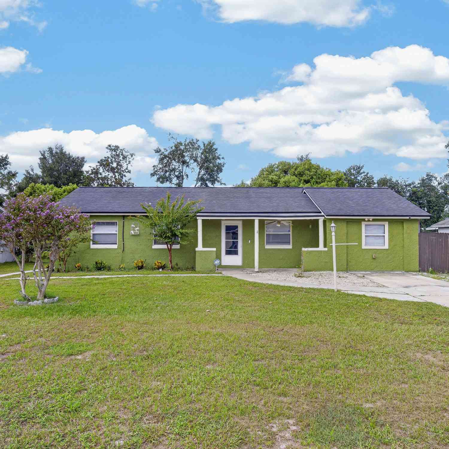 Homes For Sale - 1019 Pioneer Drive<br/> Volusia County, Deltona, FL 32725