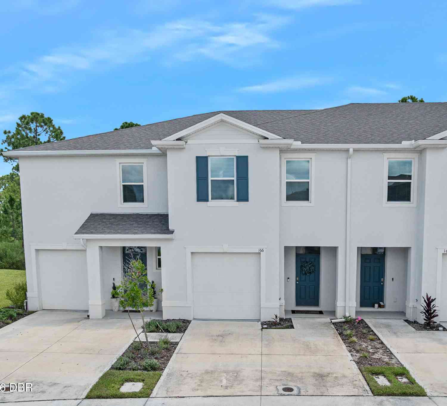 Townhouse For Sale - 166 Reena Drive<br/> Volusia County, Daytona Beach, FL 32117
