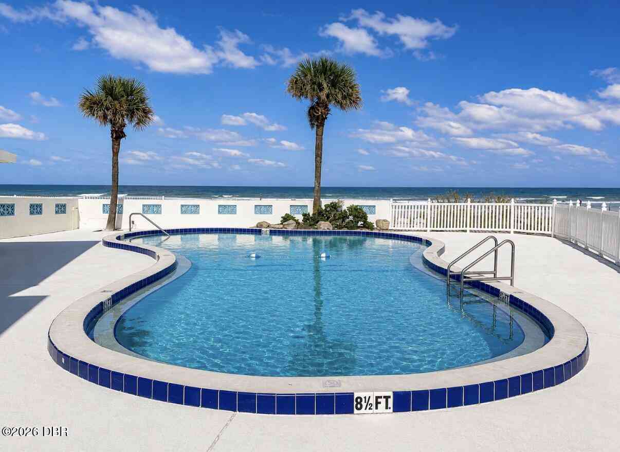 Condo For Sale - 573 N Atlantic Avenue #5<br/> New Smyrna Beach, FL 32169