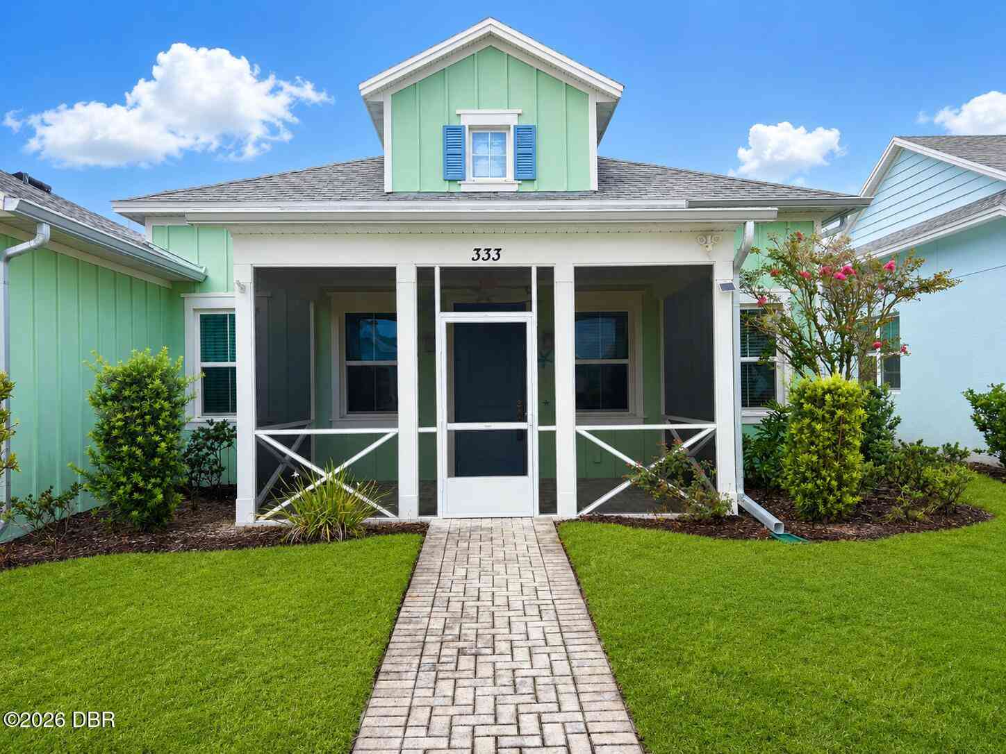 Homes For Sale - 333 Landshark Boulevard<br/> Daytona Beach, FL 32124