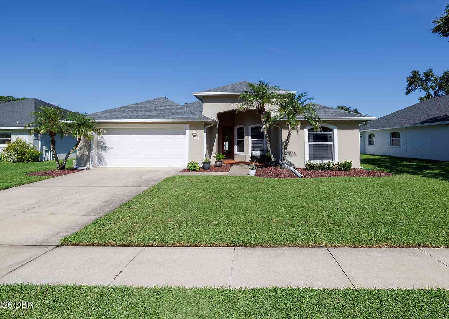 Homes For Sale - 6133 Sabal Point Circle<br/> Port Orange, FL 32128