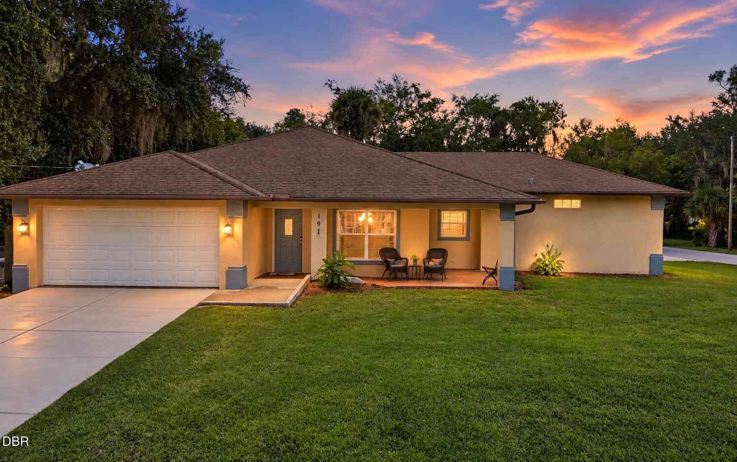 Homes For Sale - 191 Nancy Street<br/> Oak Hill, FL 32759
