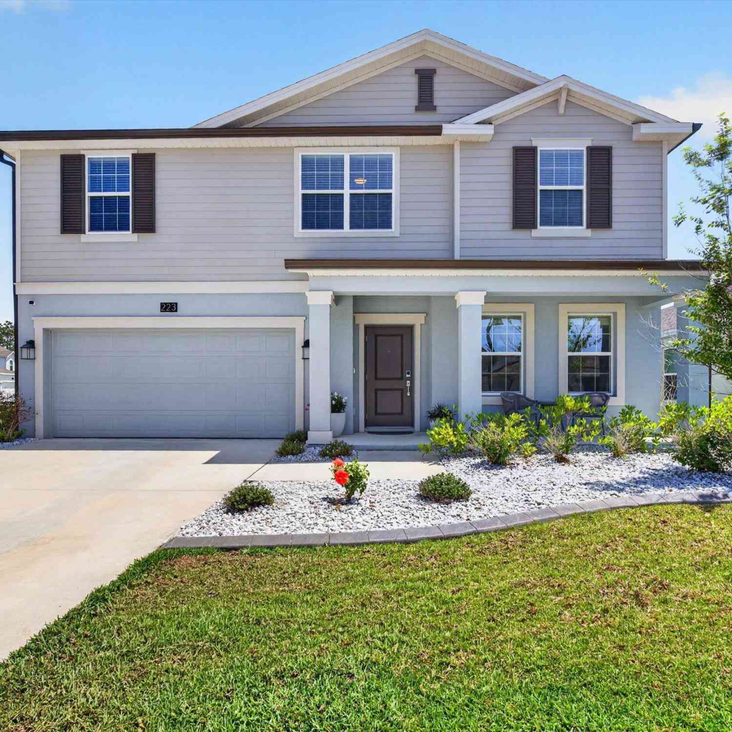 Homes For Sale - 223 Winged Foot Lane<br/> Daytona Beach, FL 32124