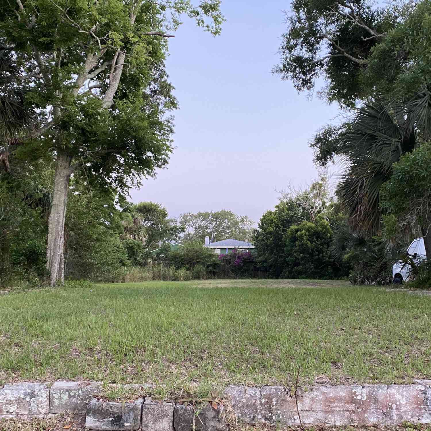 Vacant Land For Sale - 264 Seaview Avenue<br/> Daytona Beach, FL 32118