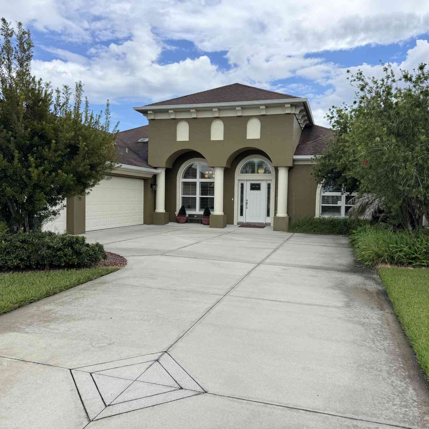 Homes For Sale - 3466 Tesoro Circle<br/> New Smyrna Beach, FL 32168