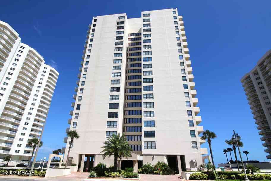 Condo For Sale - 2947 S Atlantic Avenue #602<br/> Volusia County, Daytona Beach Shores, FL 32118
